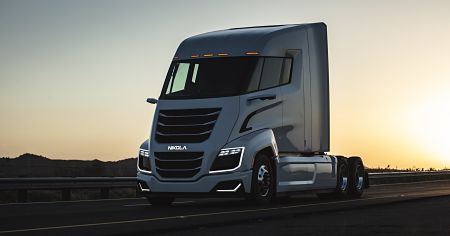 Nikola rolls out hydrogen-powered semis in Arizona