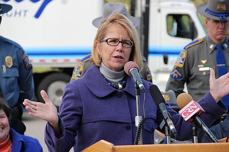 FMCSA’s Ferro under fire; drivers show her support