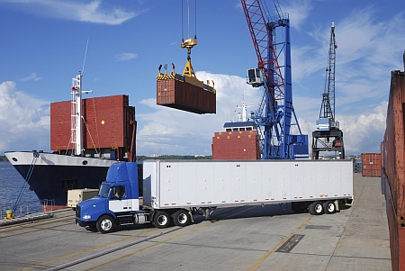 Economic indicators tracking up for trucking industry
