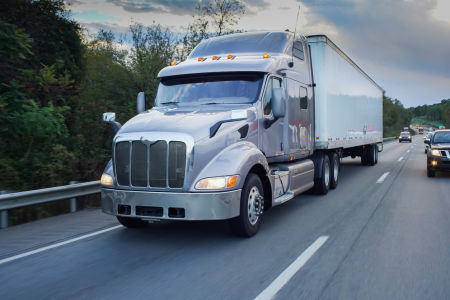 Trucking industry revenues up in first quarter