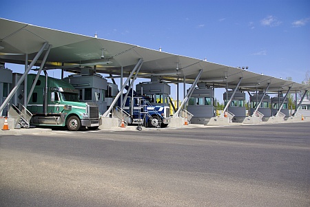 Canadians balking at U.S. proposed agricultural inspection fee hike